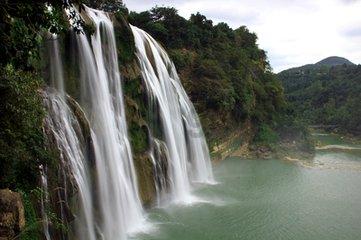南宁中南医院：血管瘤与胎记的区别及识别方法。